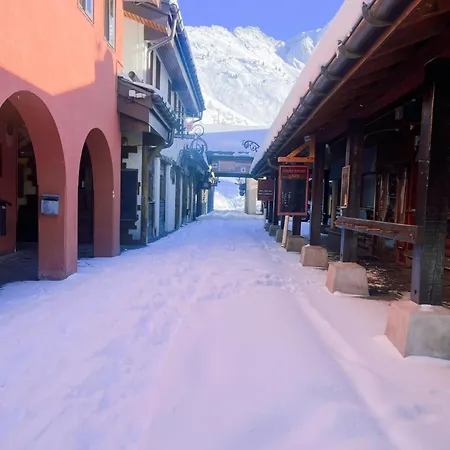 Belle-plagne / Coeur De Station / Aux Pieds *